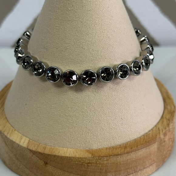 Michael Kors Silvertone Smokey Crystal Tennis Bracelet Park Ave Glam Collection - Picture 2 of 8